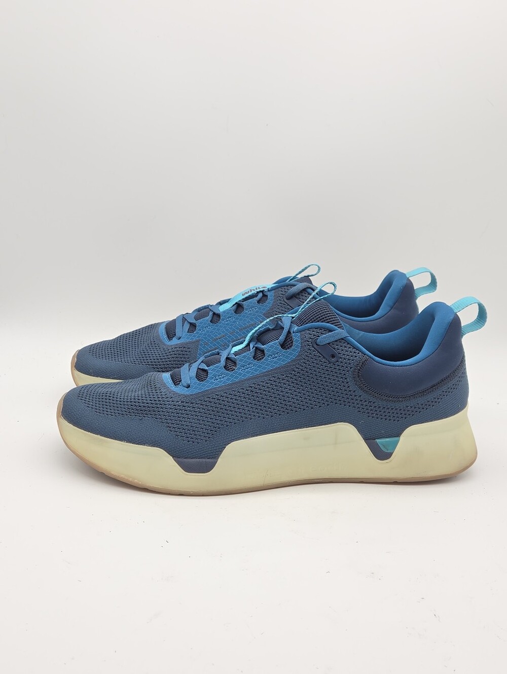While‎ on Earth Move Trainer Sneakers Teal Blue Size Men's 13
